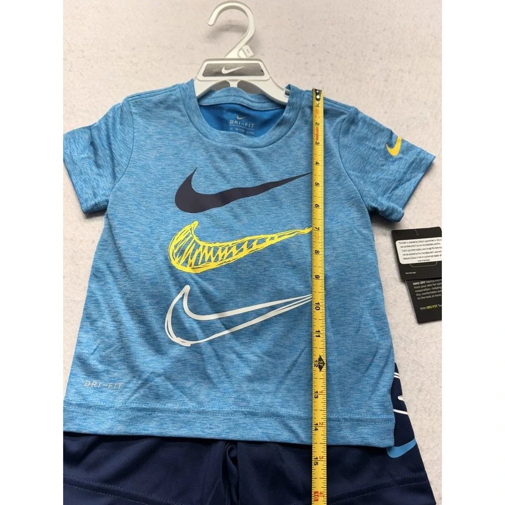 Nike Toddler Boys Dri-FIT Dropsets T-Shirt & Shorts 2-Piece Set 2T NWT Blue